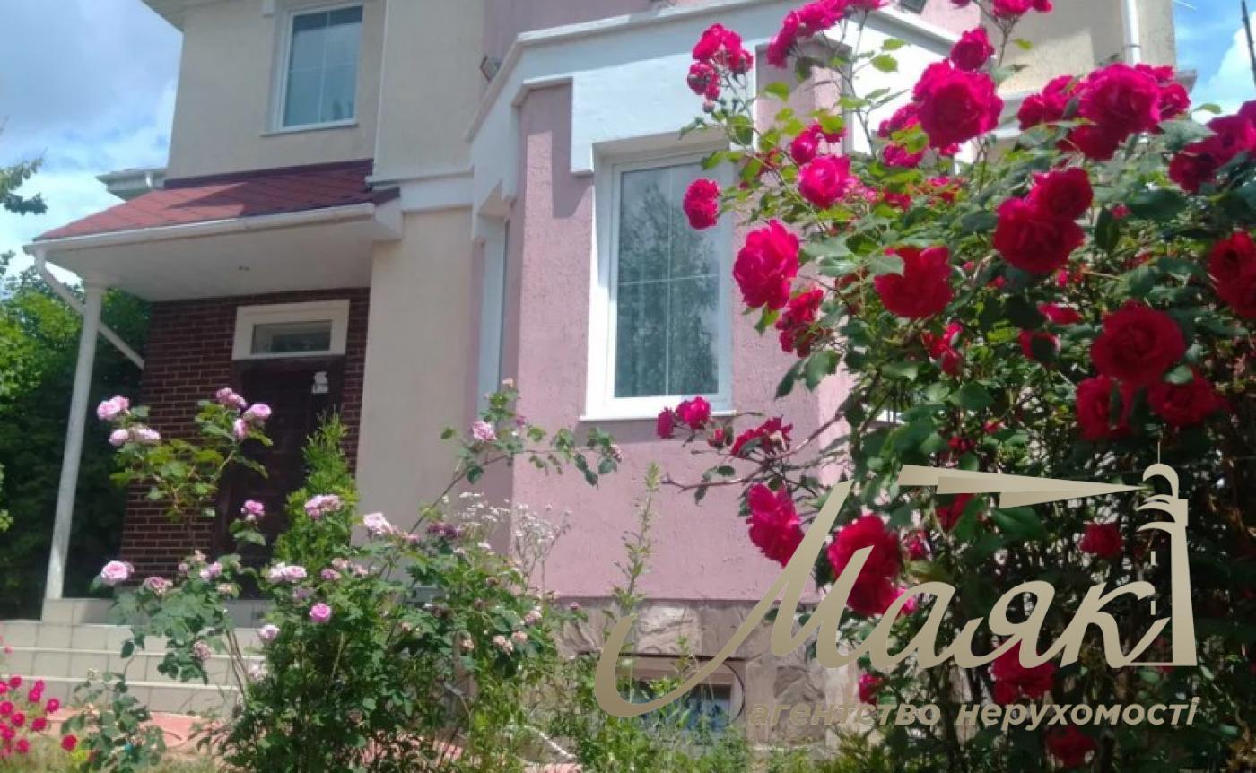 House for rent in the village of Khotov (Feofaniya) 260 m²