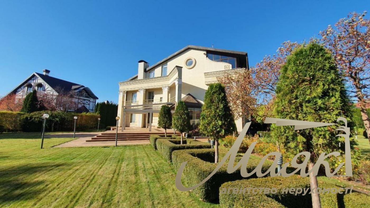 Sale of house 700m2 Kozin