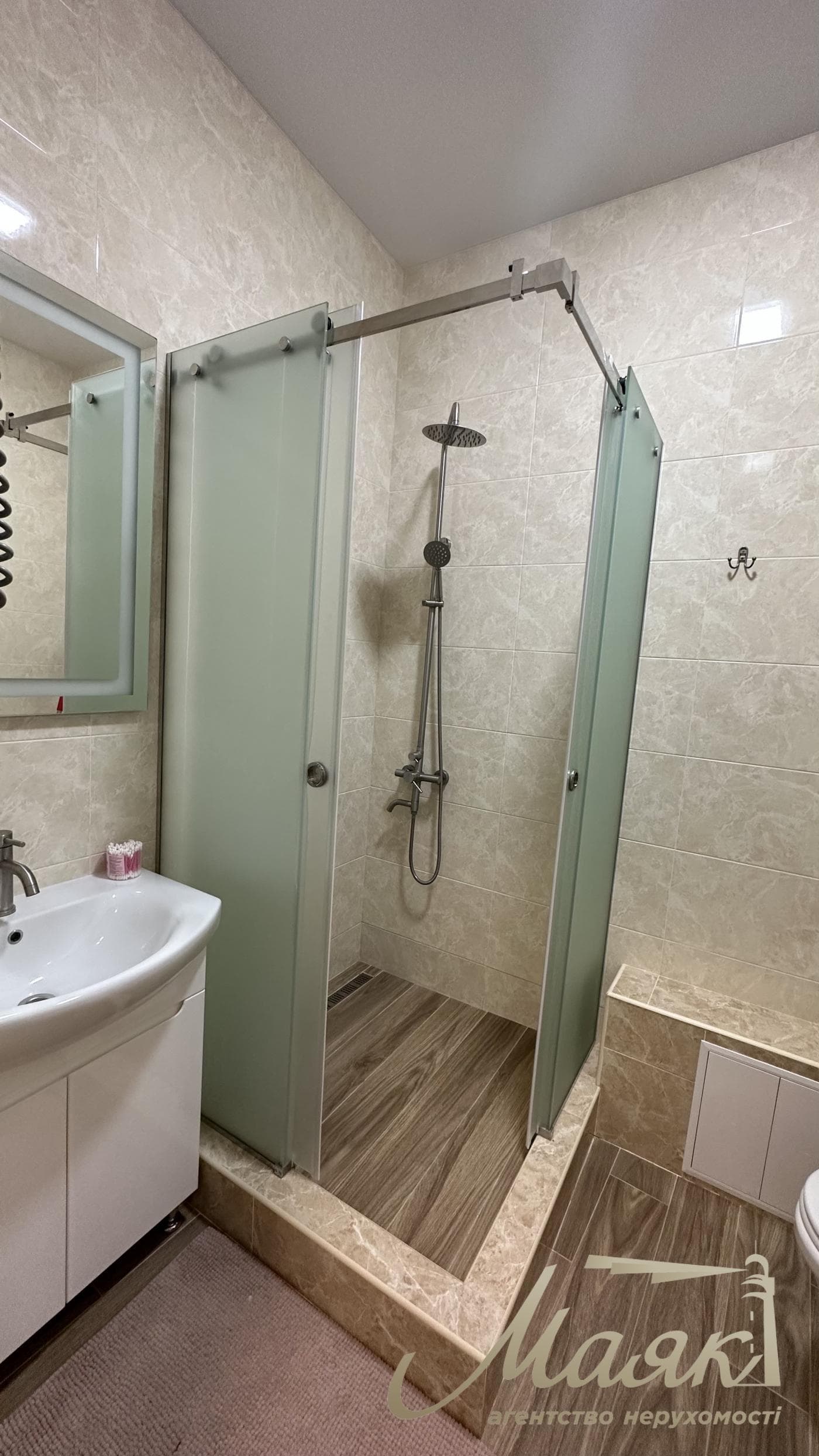 Продаж 2-кімнатної квартири в ЖК Cardinal, 54м², Печерський район, Київ