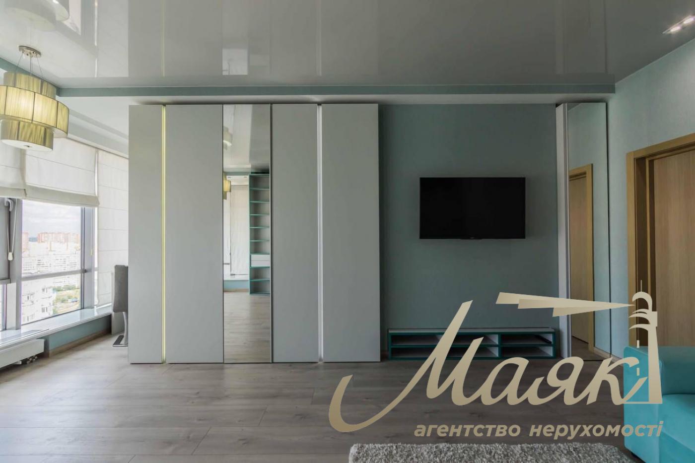 Продаж 2к квартири, 109м2, ЖК Рівер Стоун