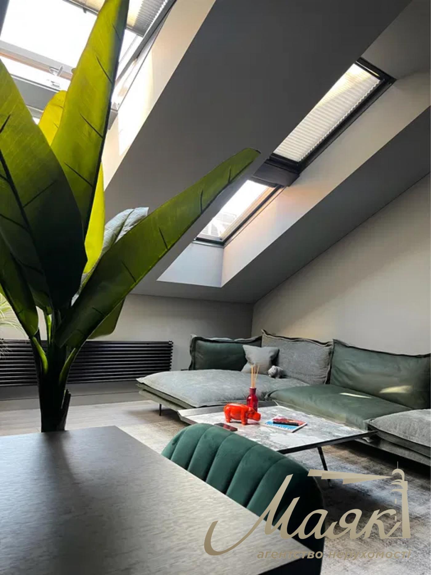 Продажа двухуровневой 2к квартиры ЖК Комфорт Таун, ул. Березнева, Соцгород