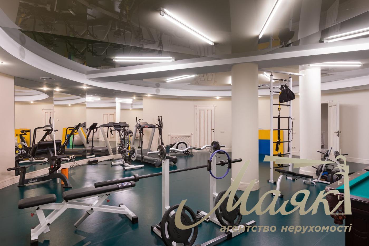 Продається резиденція в котеджному містечку "Конча - Заспа Озерна"