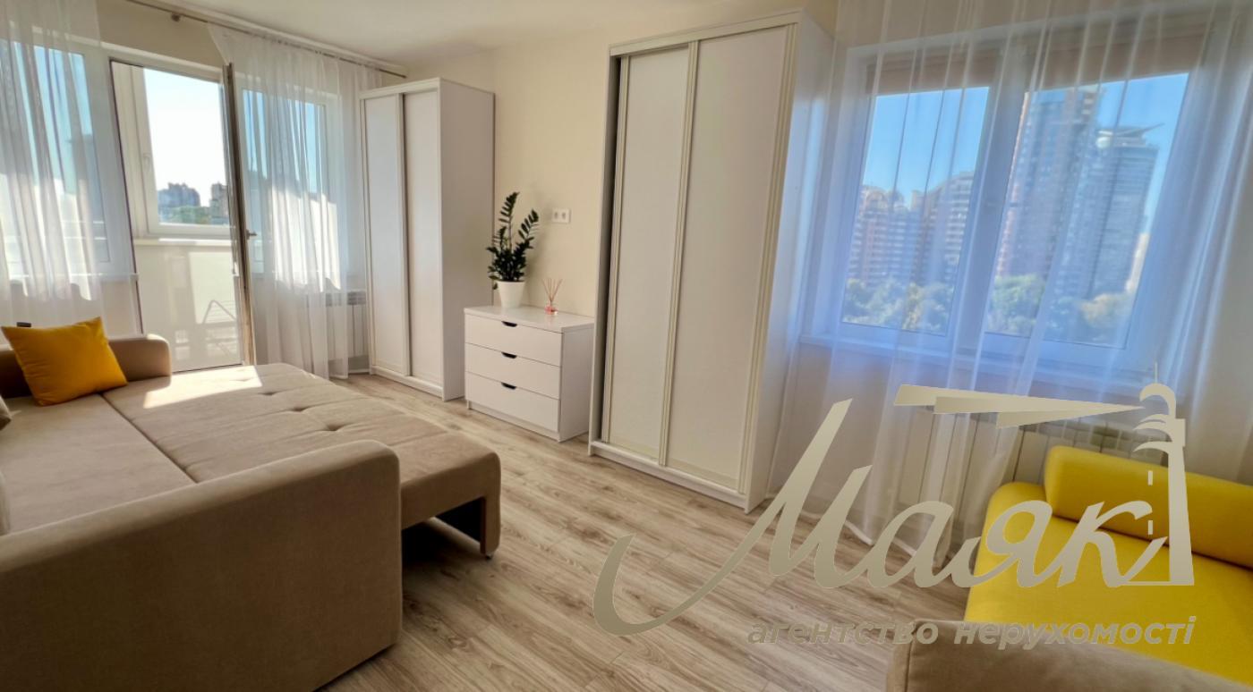 Оренда 2 кімнатної квартири на вул.Арсенальній 20, Печерськ