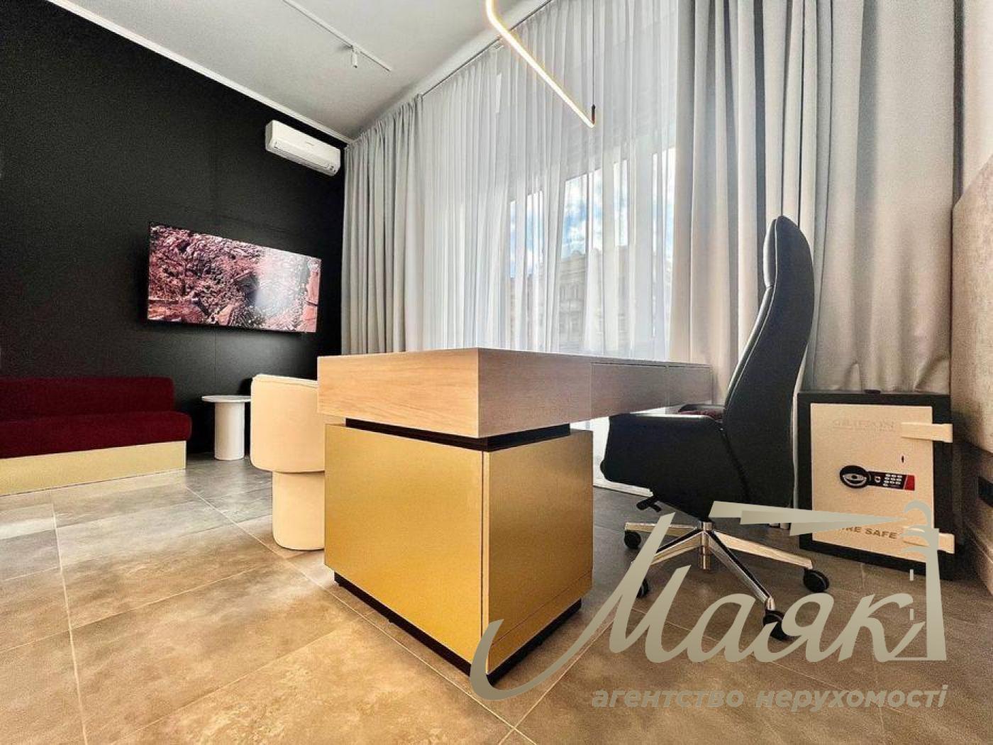 Оренда офісу, вул. Хмельницького Богдана, Центр, Київ