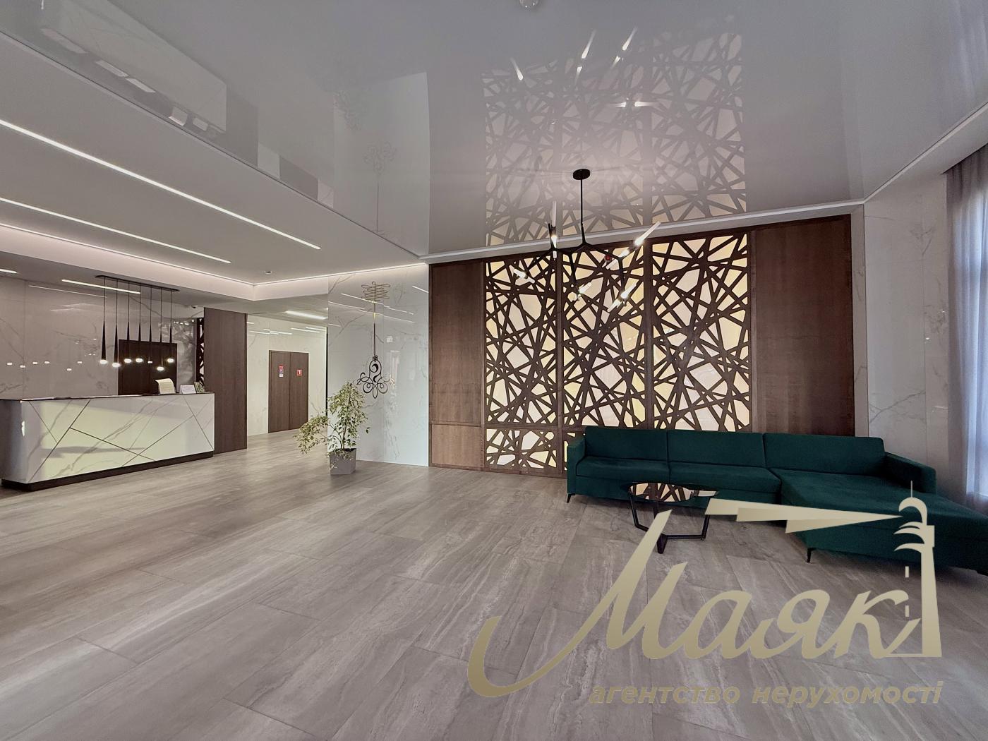 Sale of apartment/penthouse with view in residential complex Novopecherskie Lipki, Andreya Verkhoglyada street, Pechersky district, Kyiv