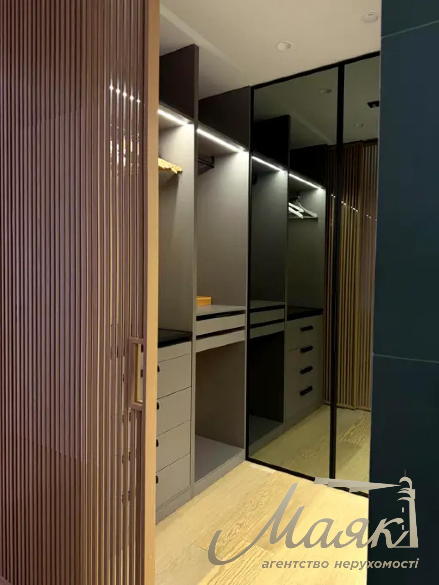 Оренда 3-кімнатної квартири 105м2 у ЖК Французький квартал 2, вул. Джона Маккейна 1Б