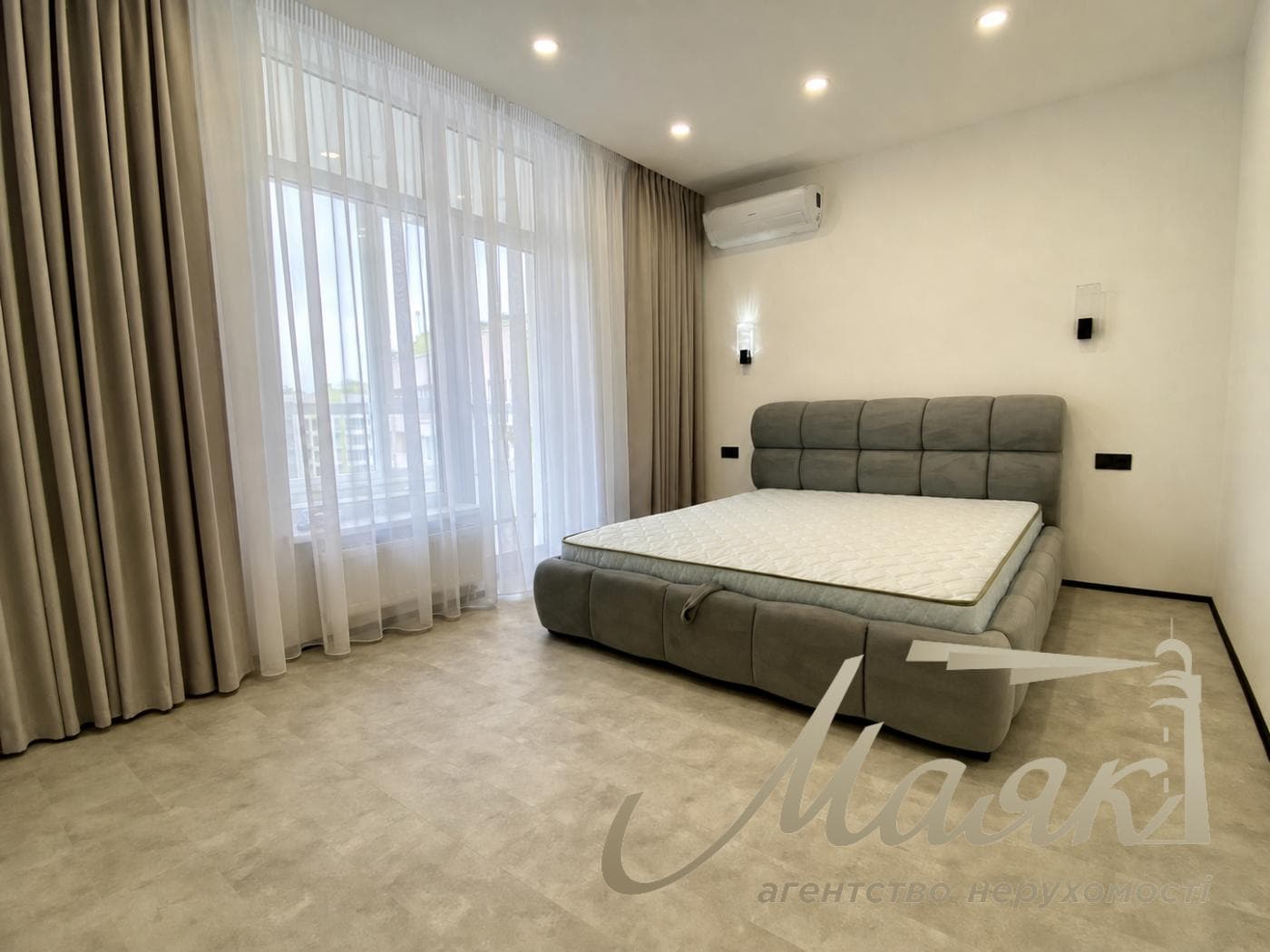 109 m² Penthouse for Sale in the “Nivki-Park” Residential Complex, Shevchenkivskyi District, 67-B Pobedy Avenue