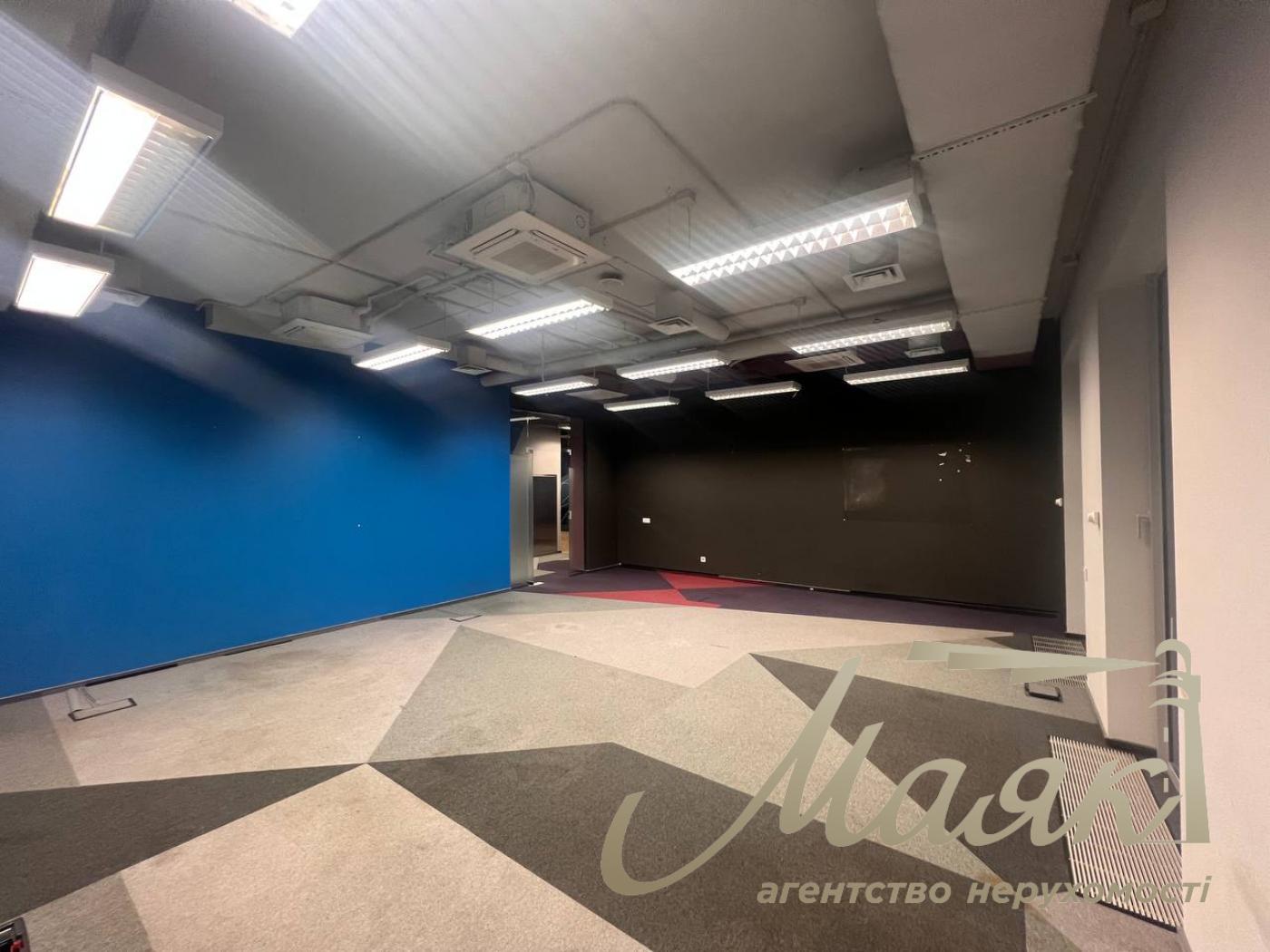 Office for rent 490m2 in BC Merx,15 Leipzigskaya St., Pechersk