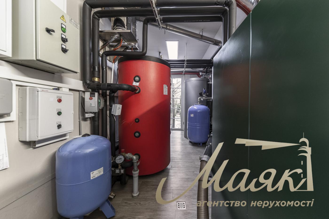 Продажа загородной резиденции в с.Капитановка, Киево-Святошинский р-н