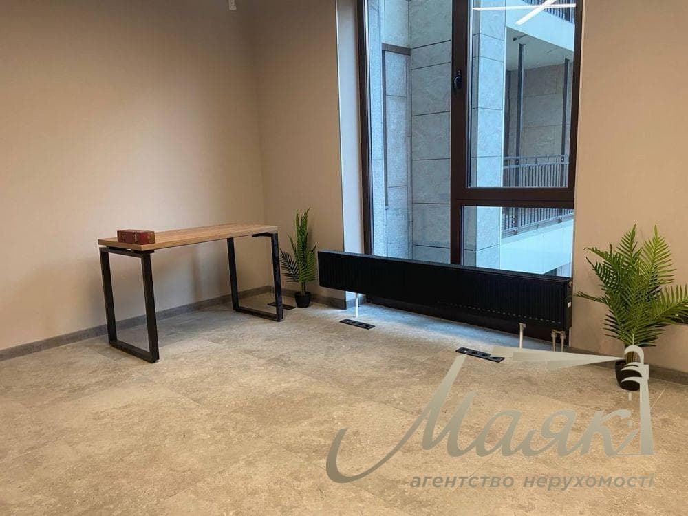 170 m² office space for rent in the Cardinal residential complex, Pechersky District.