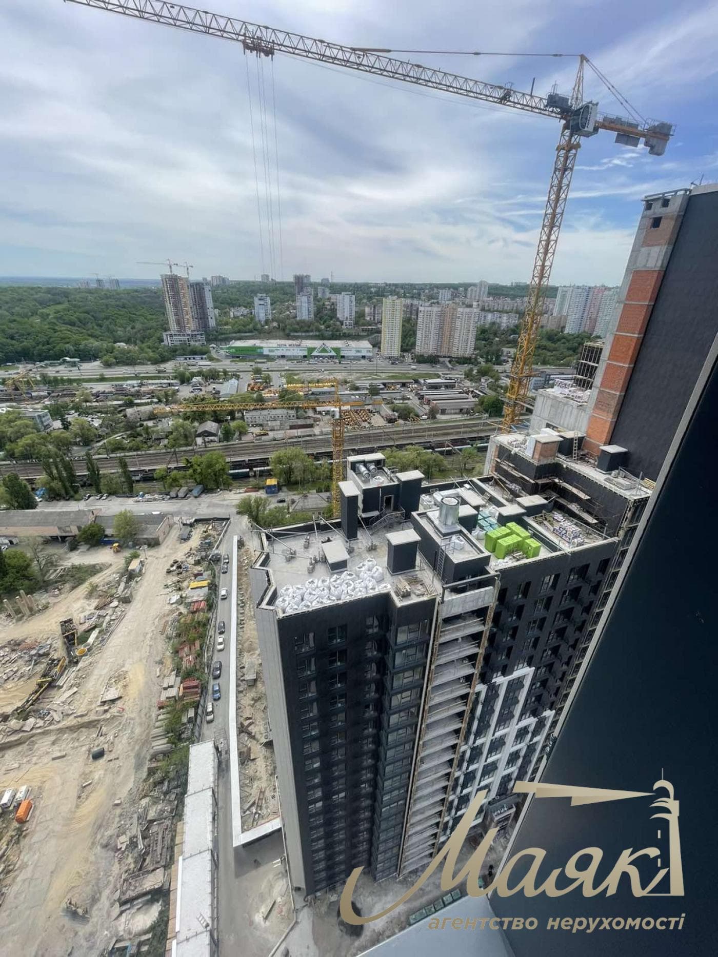 Продаж 3-к квартири в ЖК Nordica, Печерськ, Центр