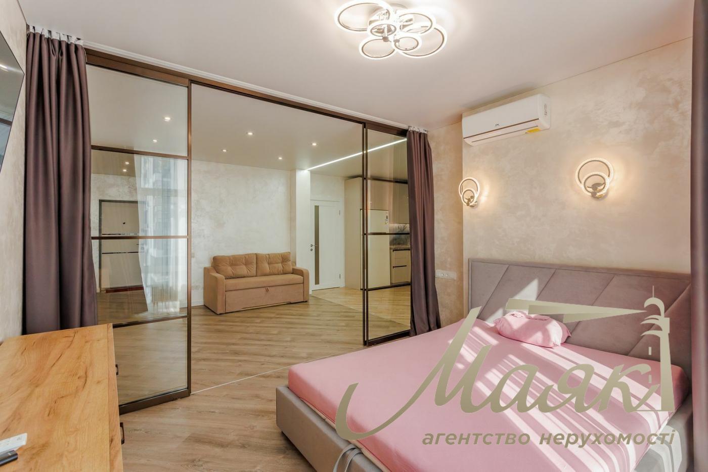 Продаж 1к квартири ЖК Русанівська Гавань, вул. Микільсько-Слобідська