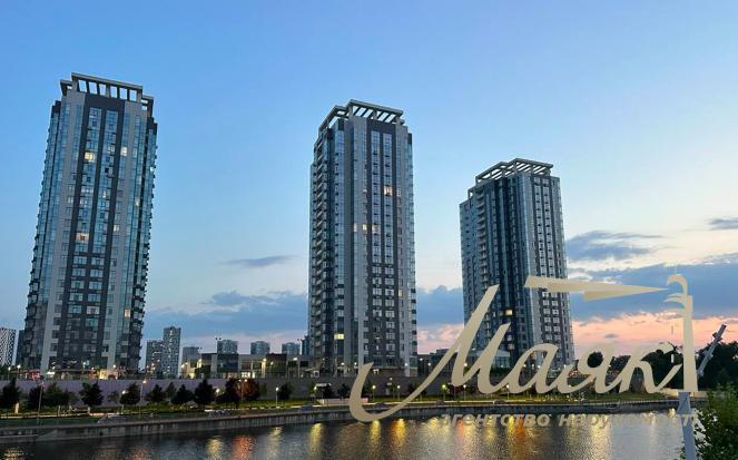 Sale of apartment with view (137m2) Residential complex River Stone, Truskavetskaya st. 10G