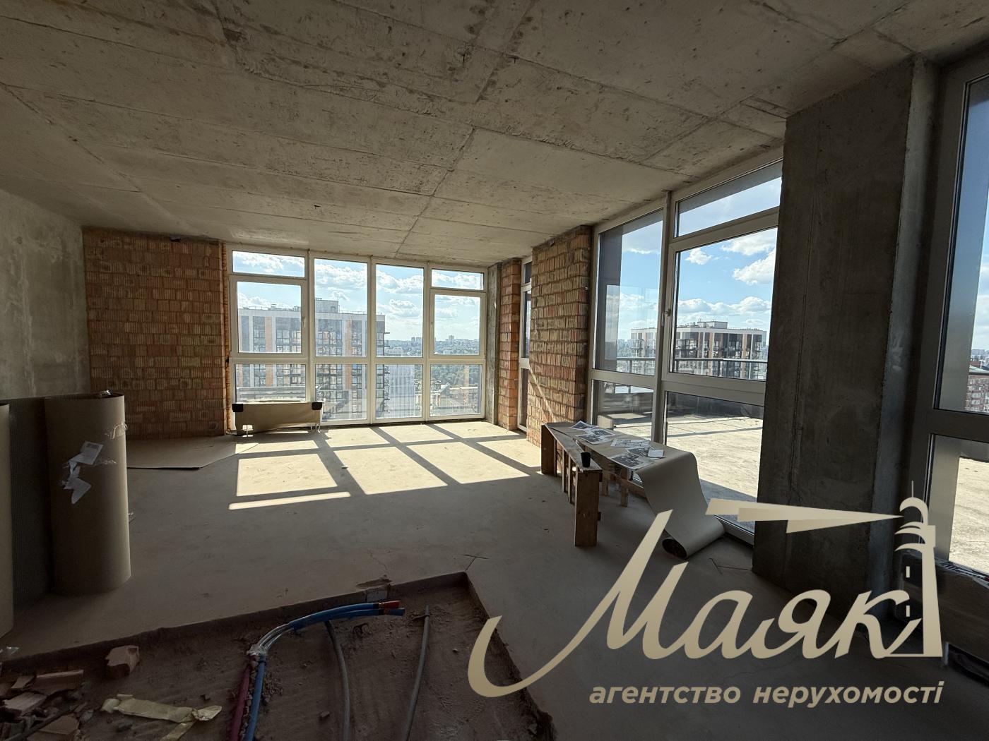 Французький квартал 2 унікальна квартира з терасою унікальна квартира з терасою