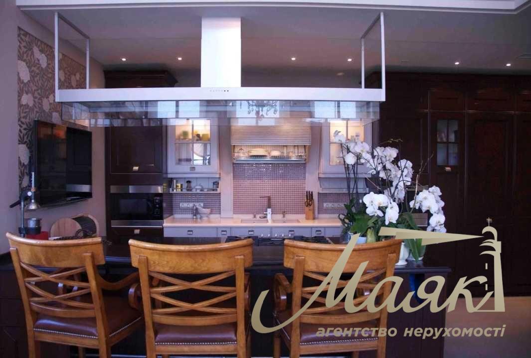 Аренда дома в Конче Заспе с выходом на Днепр