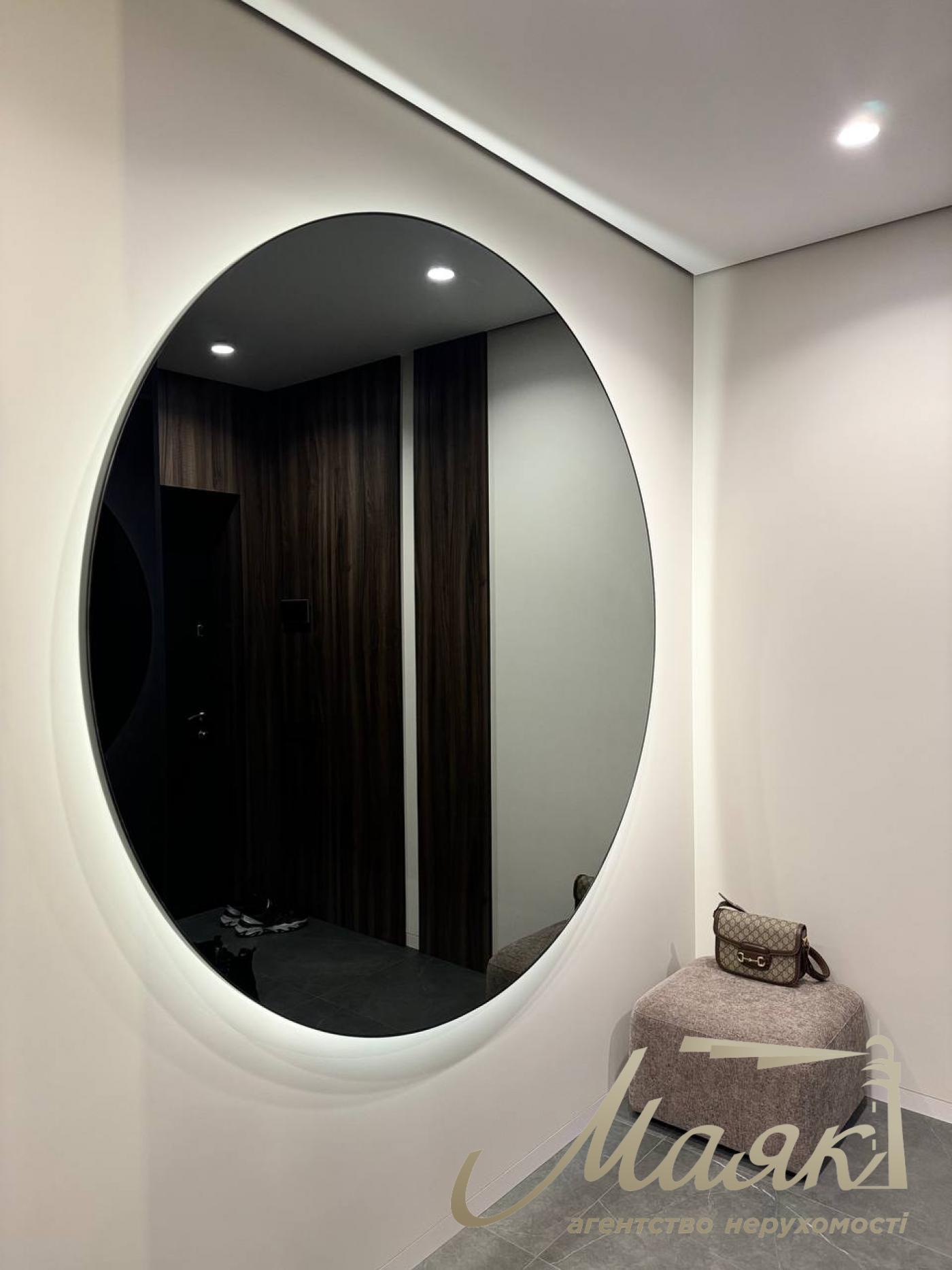 Продаж 2 кімнатної квартири, 80м2, Французький квартал 2, вул. Джона Маккейна.