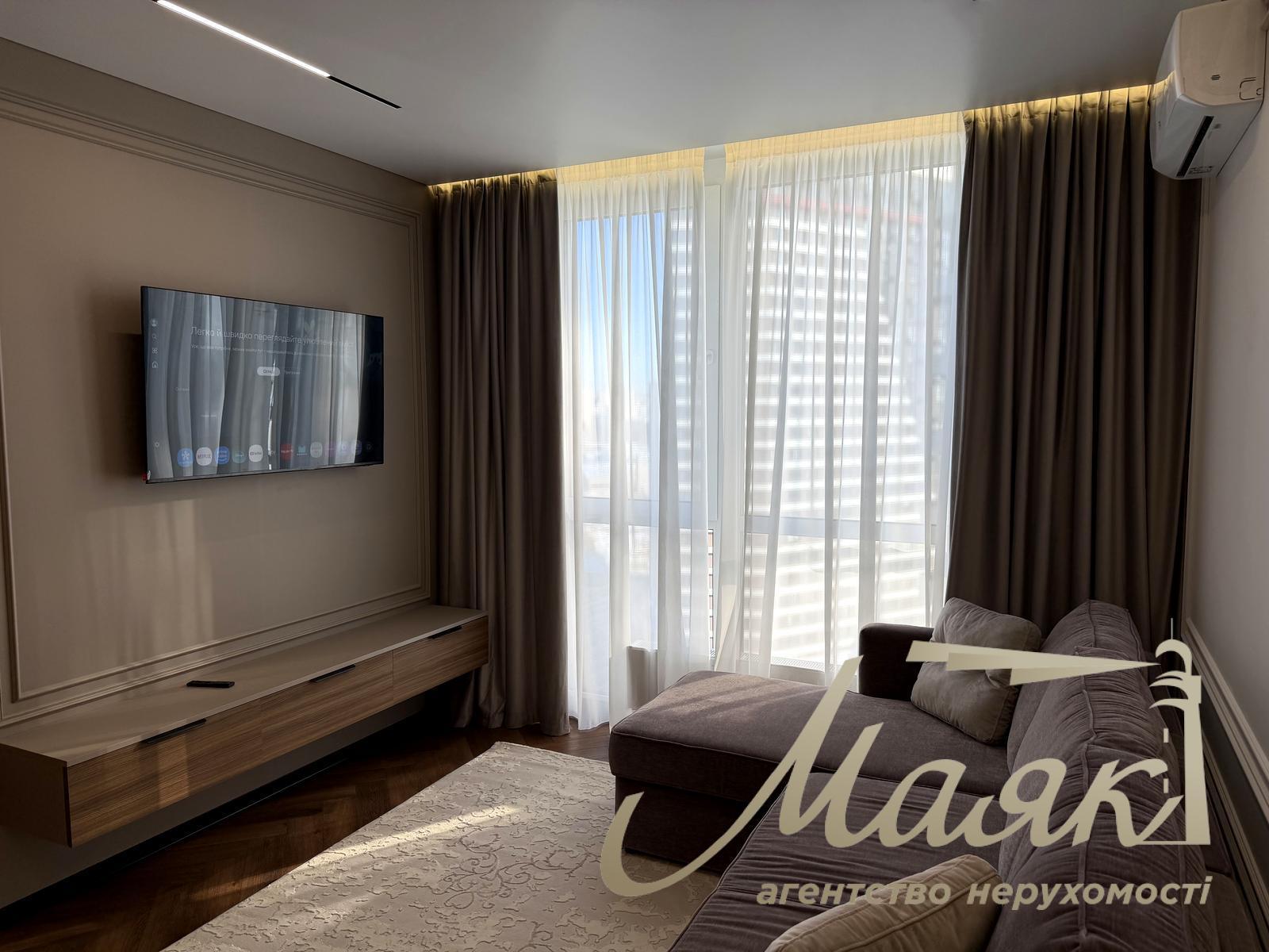 Продажа 2-х комнатной квартиры в ЖК Грэйт ул. Днепровская набережная ул., 15-Ж