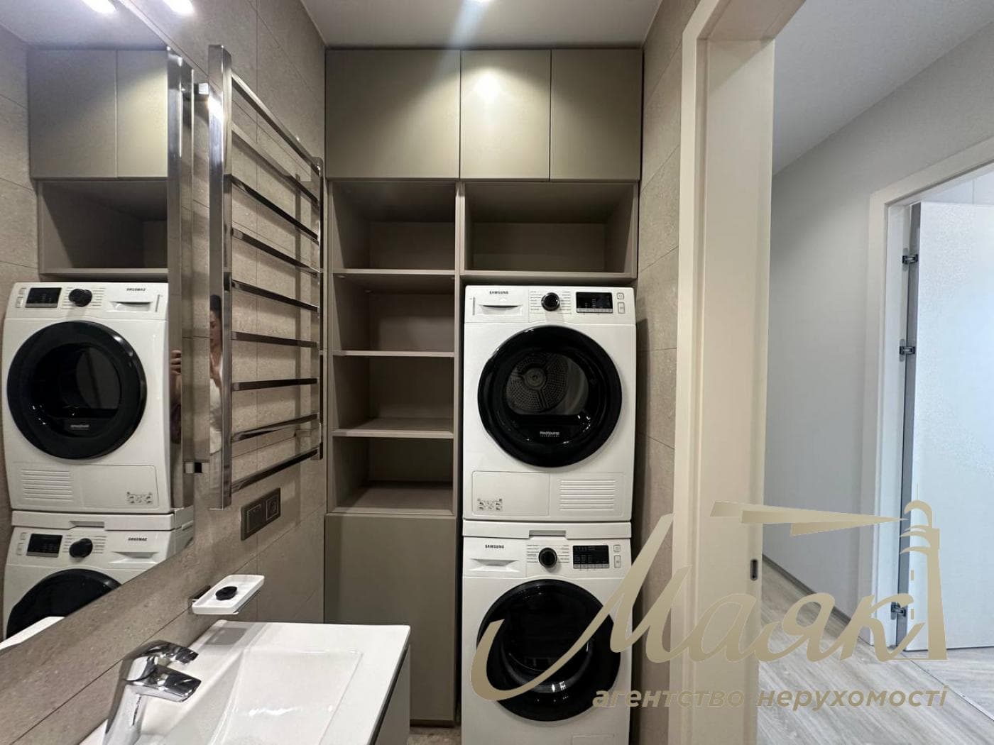 Оренда 4-кімнатної квартири у ЖК Atlantic Residences, вул. Антоновича, 118, Центр.