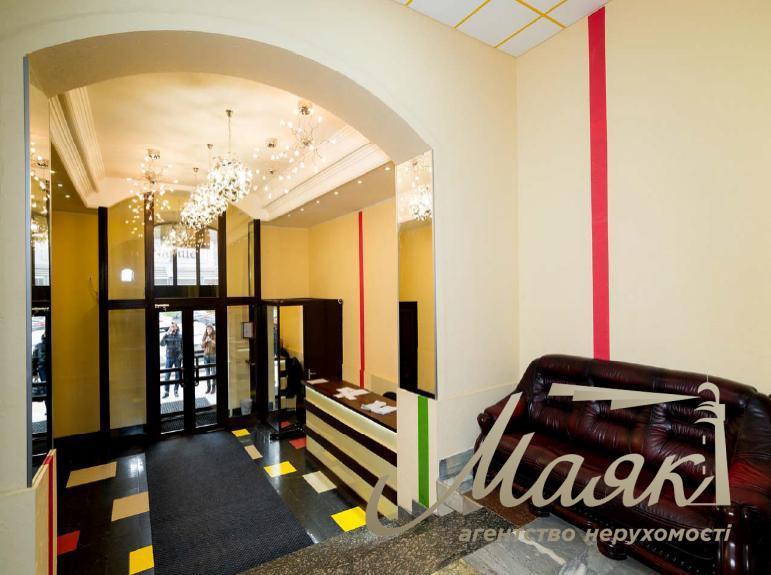 Sale / Other property / OSZ on Mechnikova Street, Lipki, Kyiv