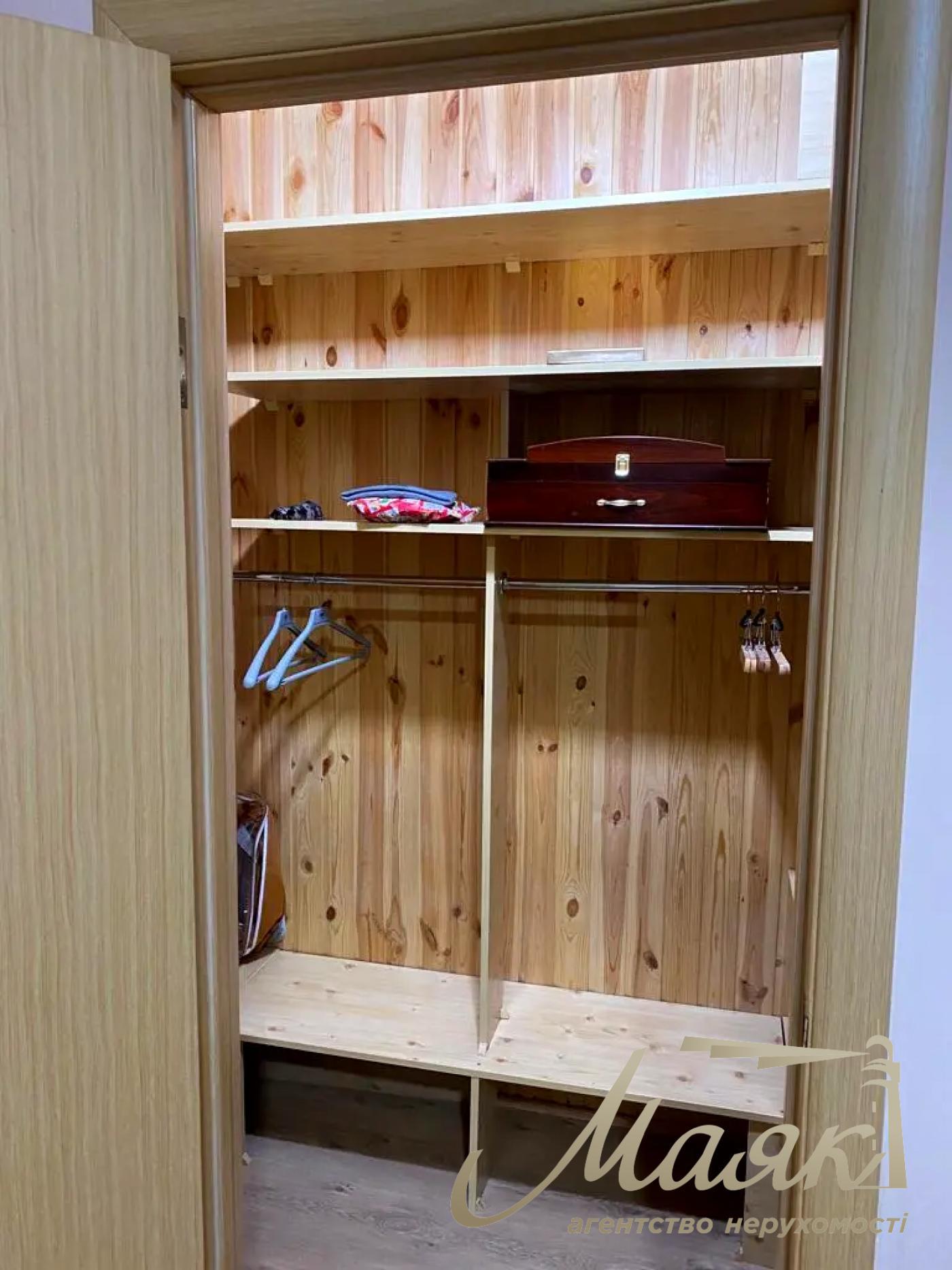 Оренда 3х кімнатної квартири, провулок Лабораторний, Печерський район