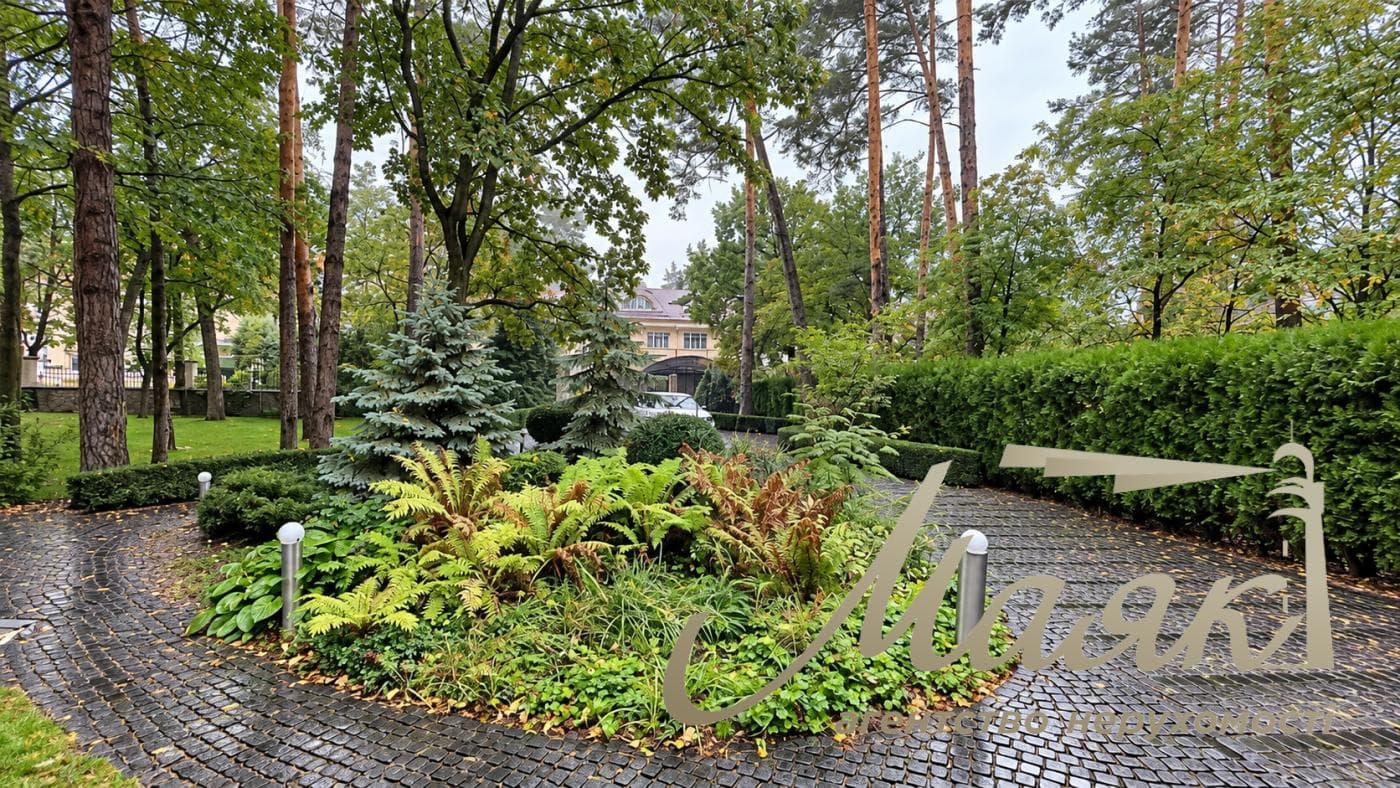 Оренда будинку площею 450 м² у с. Козин/Конча-Заспа, КГ «Сосновий бір», 20 соток, басейн, лазня, Обухівський напрямок, Київська область.