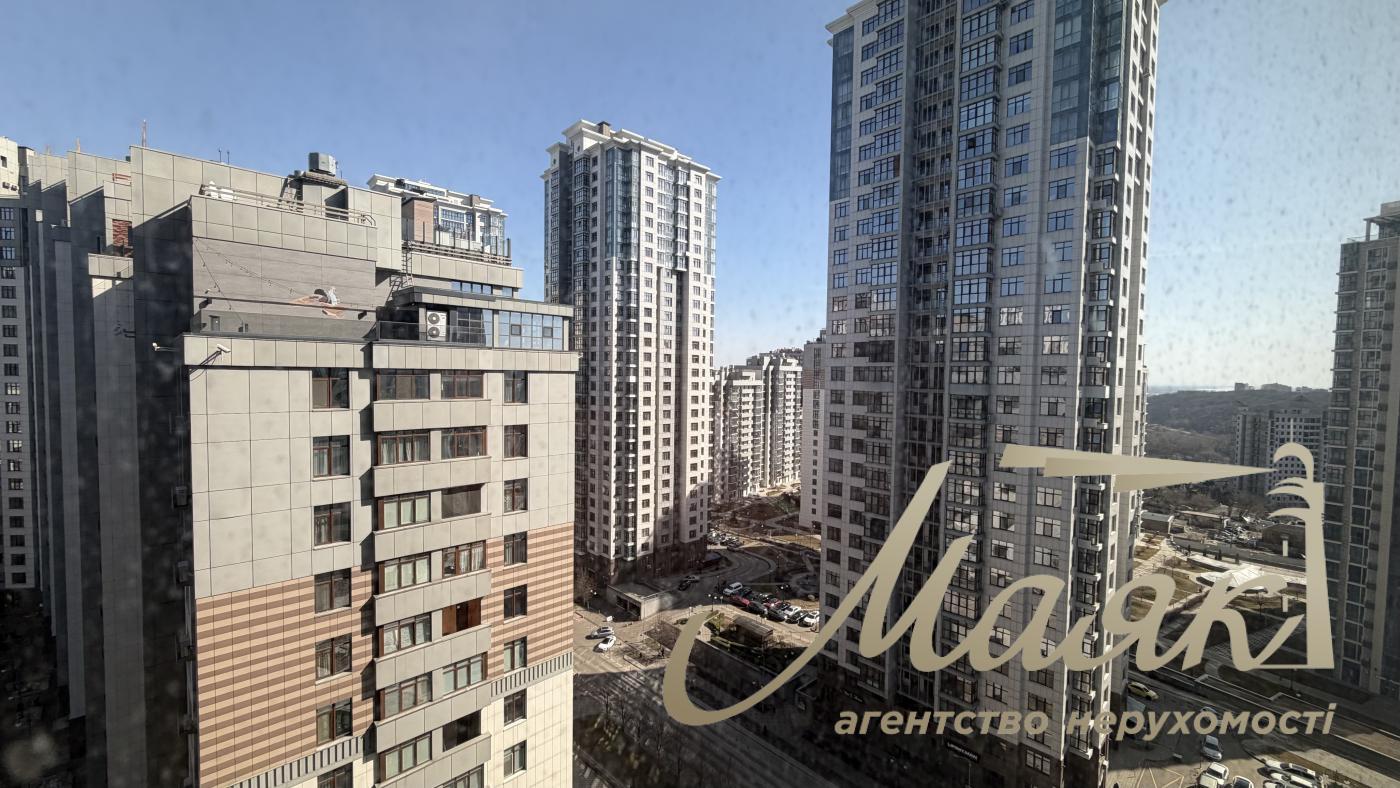 Sale of apartment 56.14m2 in residential complex "Novopecherskie Lipki" by Andrey Verkhoglyad, Pechersk, Kyiv