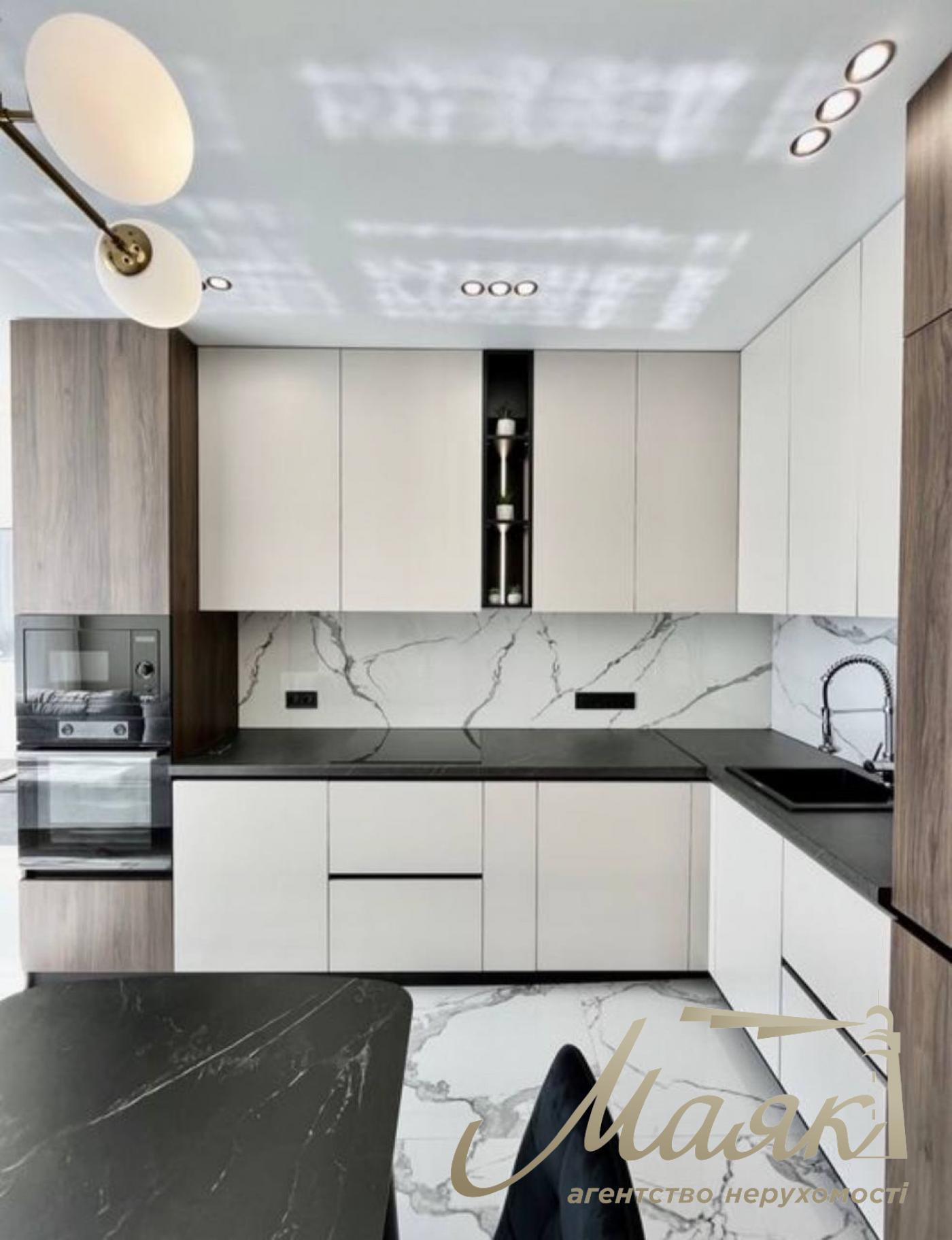 Продаж 2к квартири за переуступкою ЖК Русанівська Гавань, вул. Микільсько-Слобідська