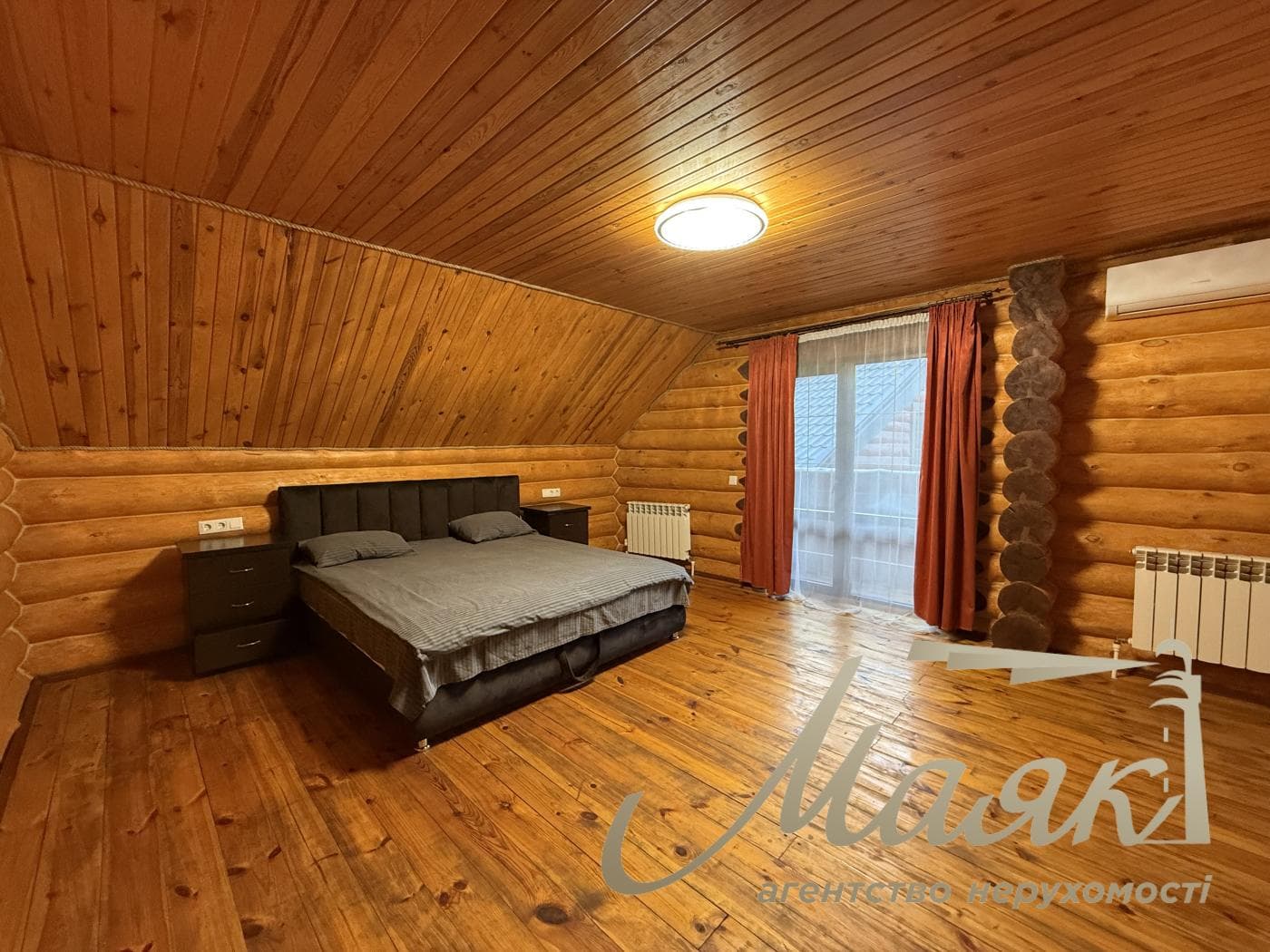 Оренда 3-поверхового будинку площею 280 м², Голосіївський район, Мишеловка