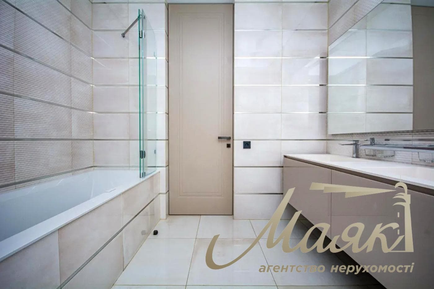 Продажа видового пентхауса с террасой 330м2 в ЖК Оазис, на Оболонской набережной (пр-т Владимира Ивасюка, 8), рядом с Парк «Наталка», Оболонский район