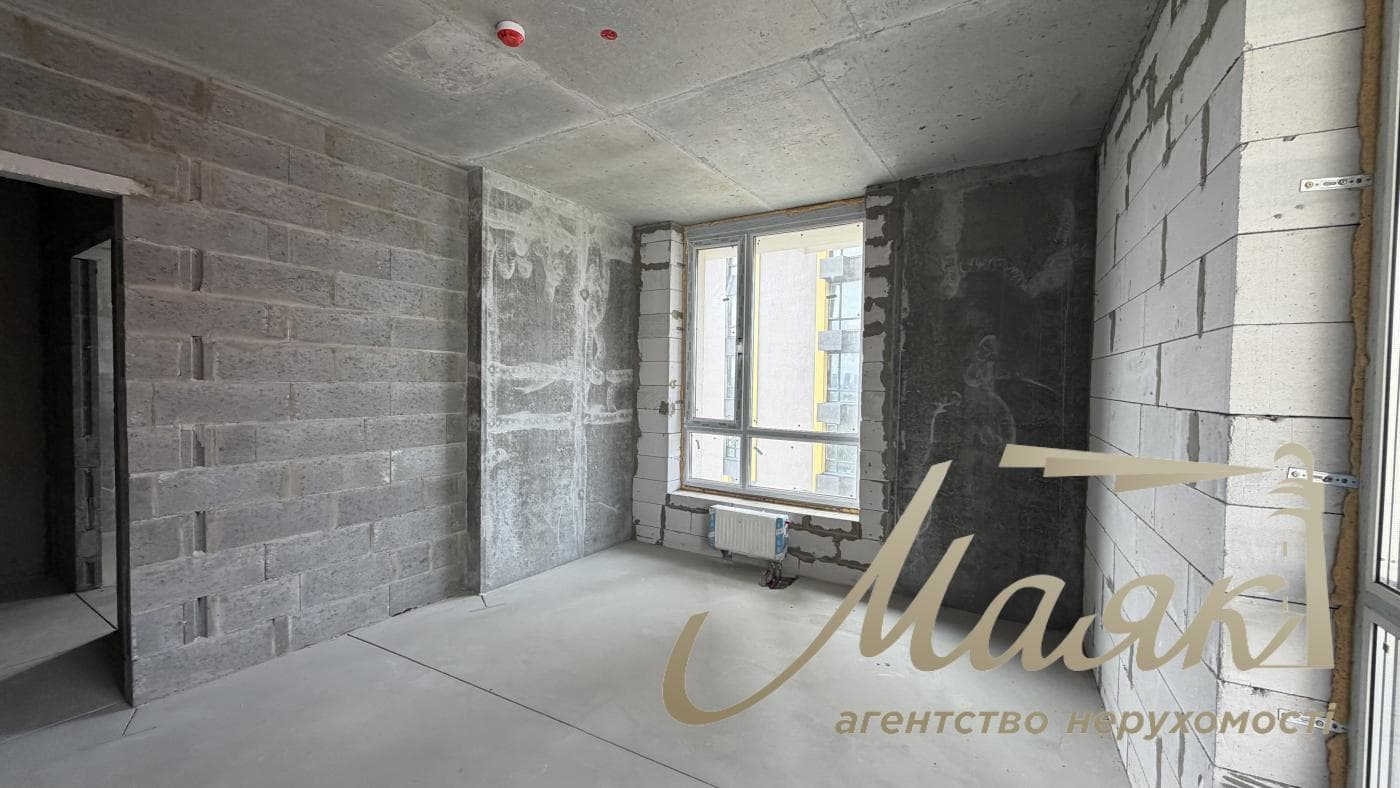 Продаж квартири з видом площею 35,4 м² у ЖК «Світло Парк», будинок зданий, вид на двір, станція метро «Видубичі», Голосіївський район