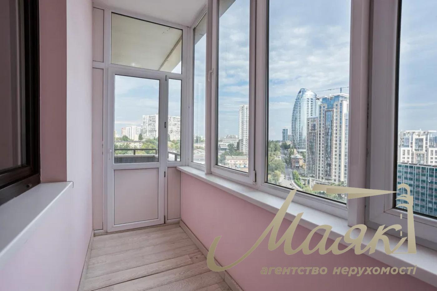 Продажа 4-х комнатной квартиры ЖК Престиж Холл, Печерский район, центр Киева