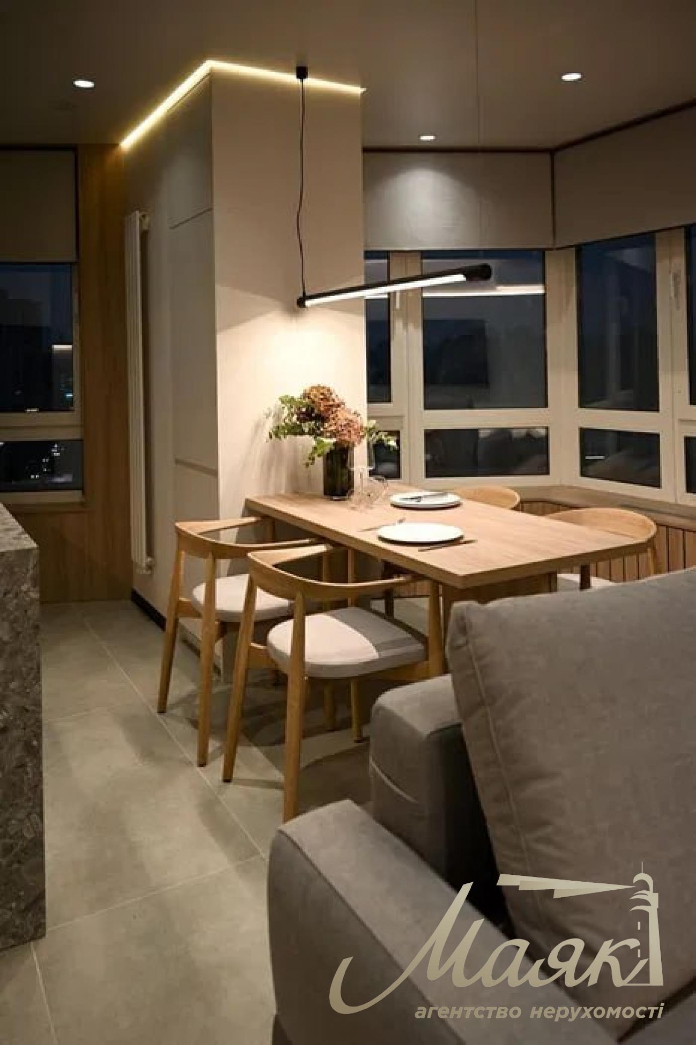 Продаж 2к квартири 65 кв.м у ЖК White Lines, просп. Голосіївський