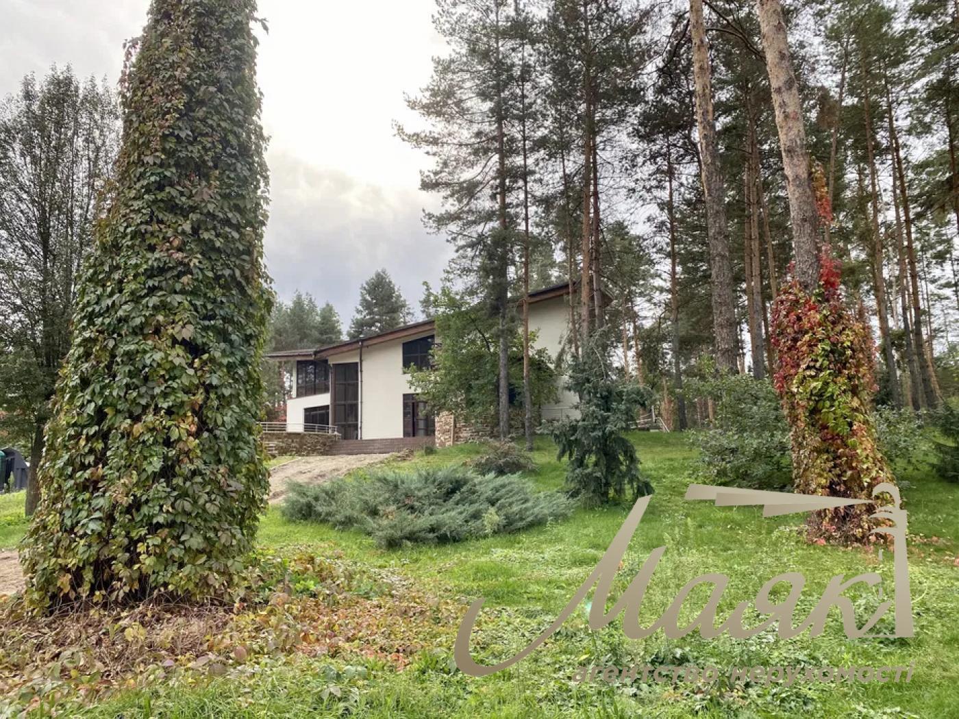 Продаётся дом невероятного, эксклюзивного проекта. Участок — 1,7 га леса высшей категории!