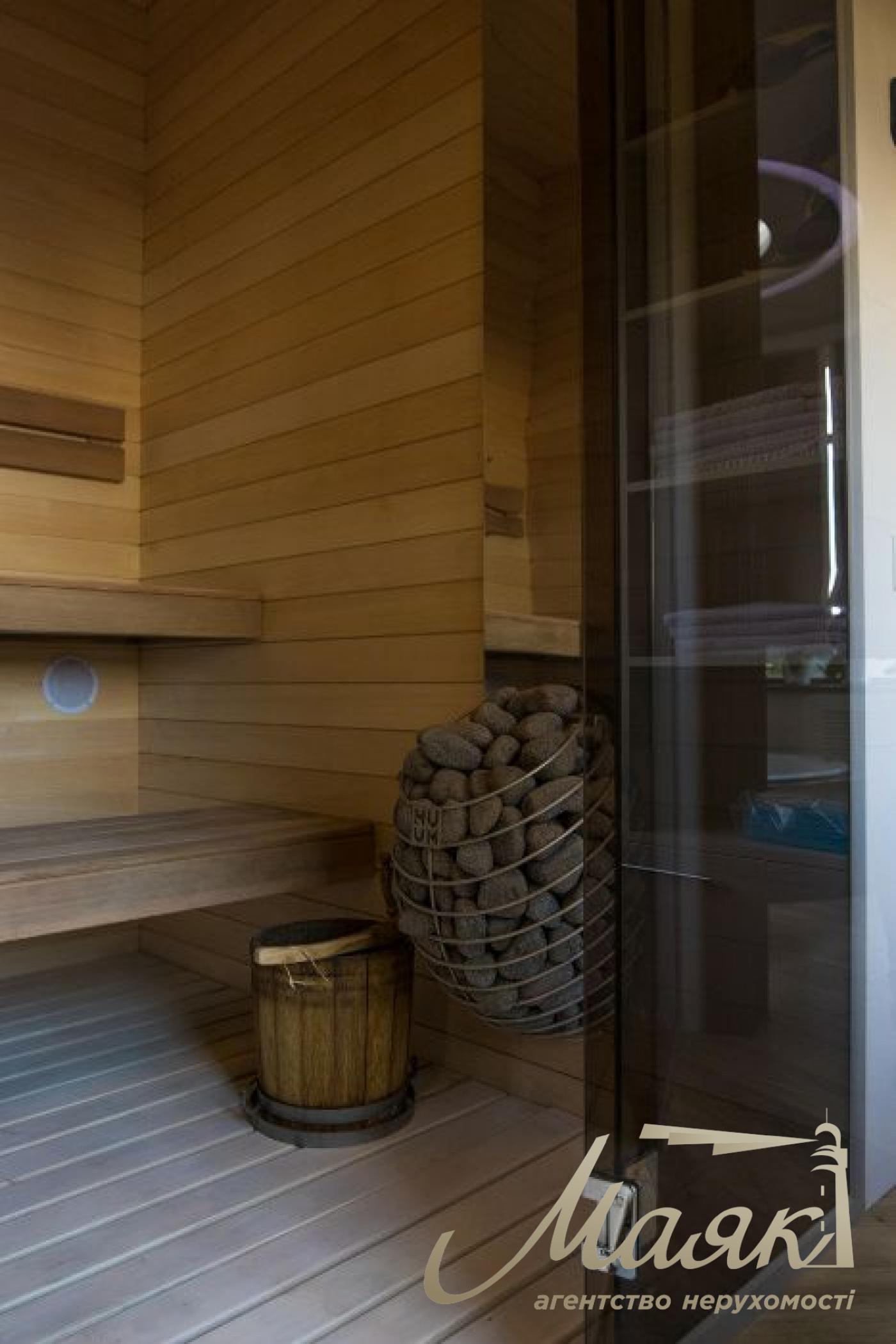 Sale of a penthouse with a view and a terrace of 416 m2 on Dneprovskaya Embankment, Osokorki