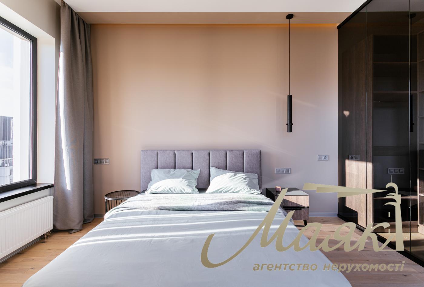 Продаж 3х-кімнатної квартири 86 м2 в ЖК "ЖК RESIDENT Concept House" Володимирська 86а, Київ