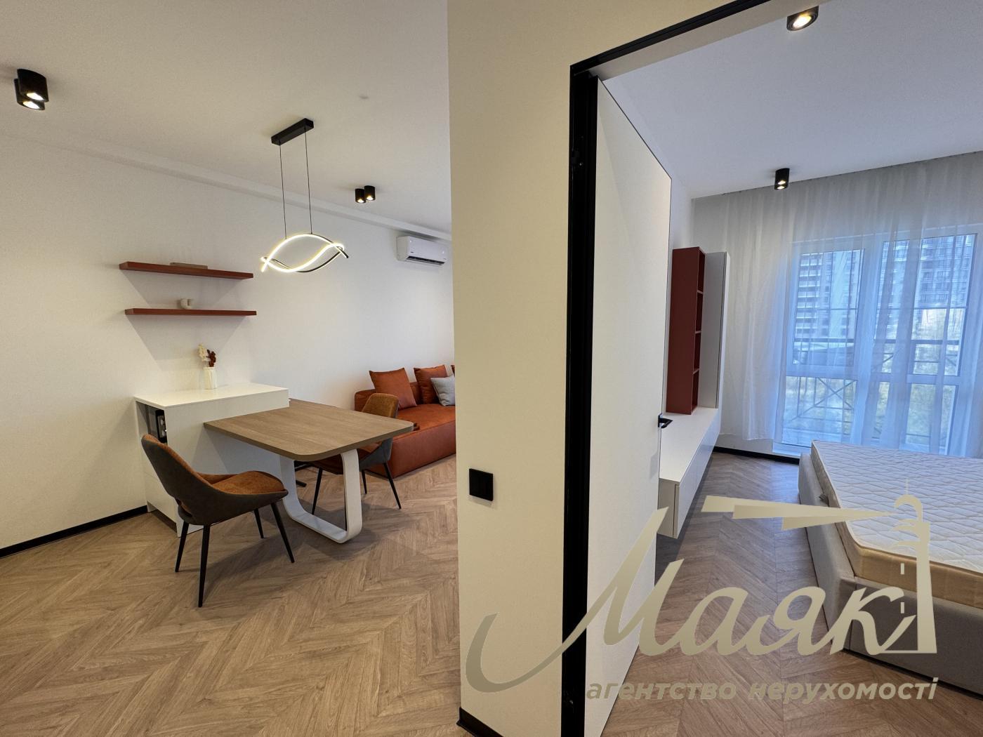 Оренда 2-х кімнатної квартири в ЖК Нова Англія