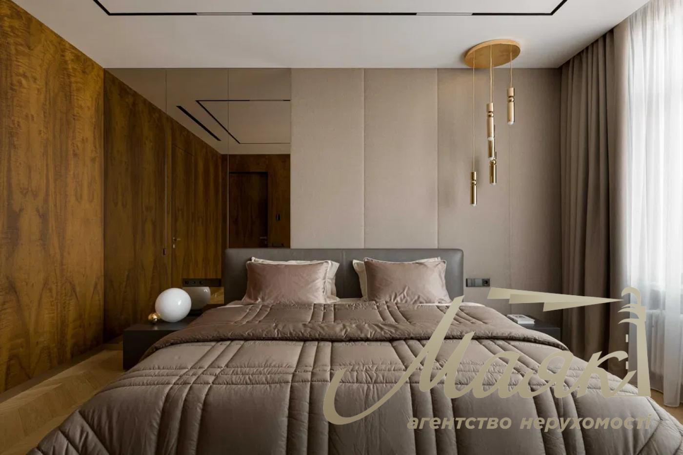 Продаж видової 3-х кімнатної квартири, 147 м2 у ЖК Новопечерські Липки