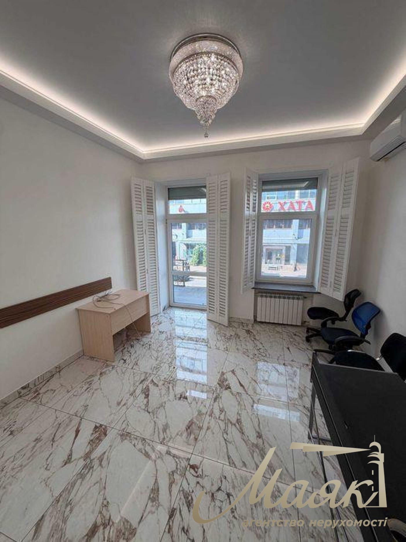 Office for rent 150 sq.m.sq. Shota Rustaveli