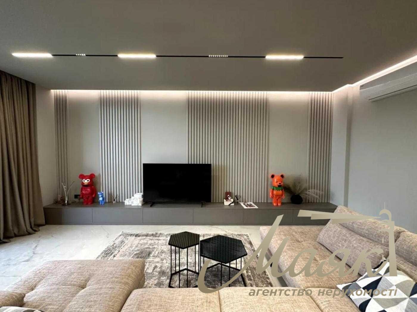 Продажа 2-комнатной квартиры 45м2  в ЖК «Французский квартал 2», Центр Киева, ул. Джона Маккейна, 3А, Печерский район.