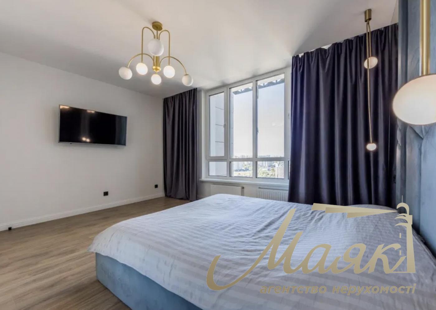 Продаж квартири 70 м² з дизайнерським ремонтом - ЖК "Новопечерська Вежа", вул. Бойчука 41Б