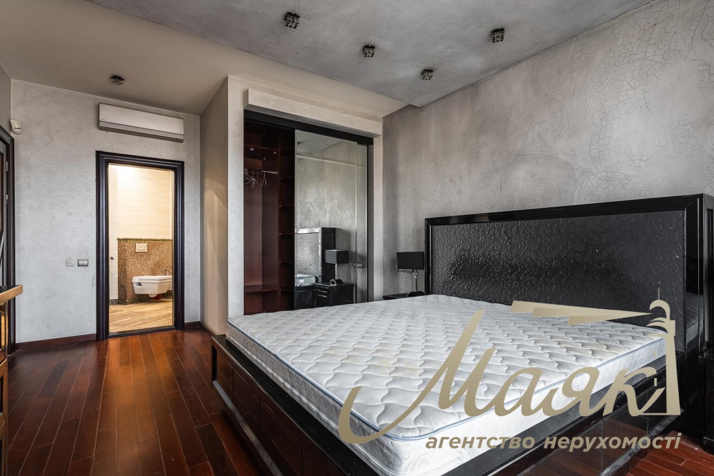 Продажа квартиры 170 м² в Дипломат Холл, ул. Жилянская, 59, центр Киева