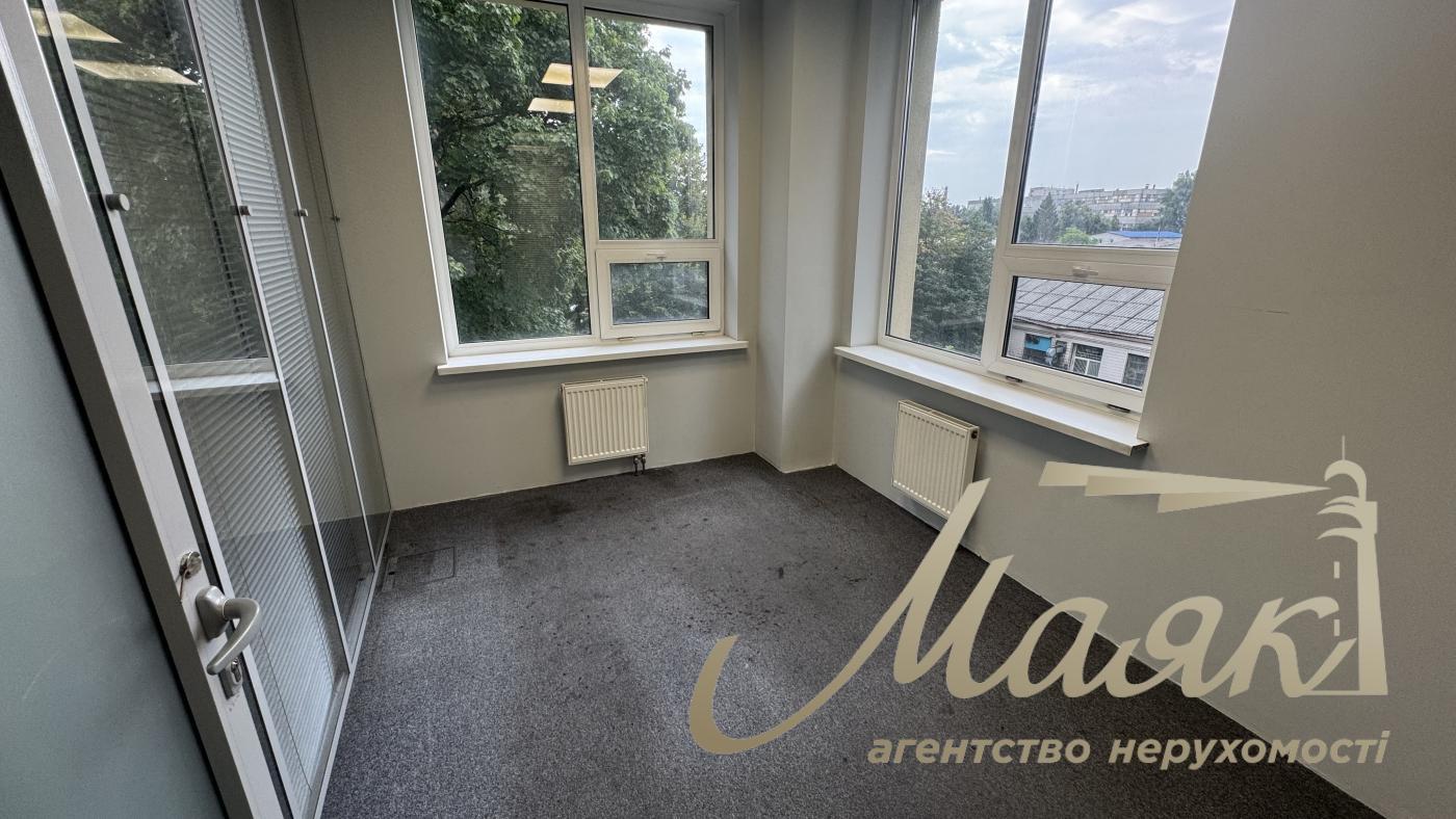 Office for rent 560 m2 in BC on Obolon, Avtozavodskaya str, Kurenevka