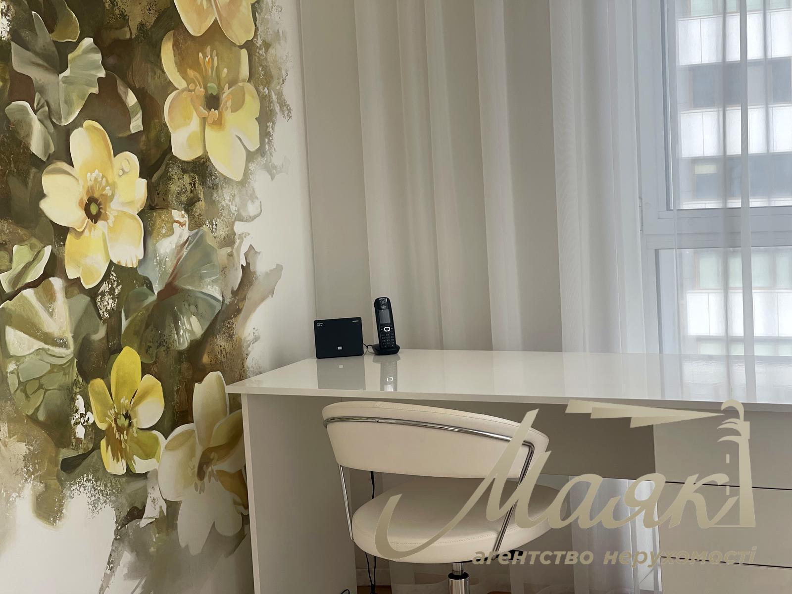 Продаж квартири 140м2 в ЖК Новопечерські липки вул. Андрія Верхогляда 14 (Михайла Драгомирова), Печерський район, Київ