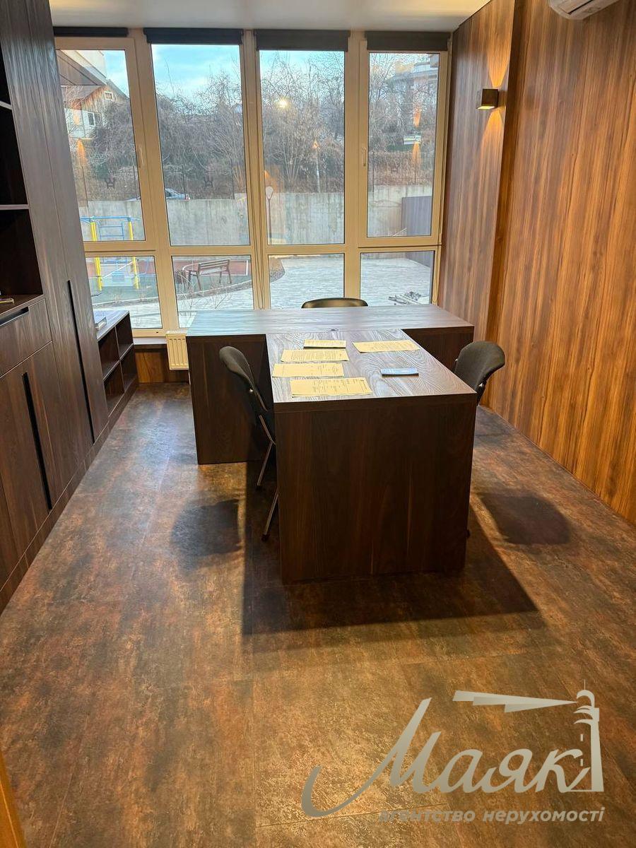 Rent a facade room in WestHouse Residential Complex 67m2, Demeevskaya metro station