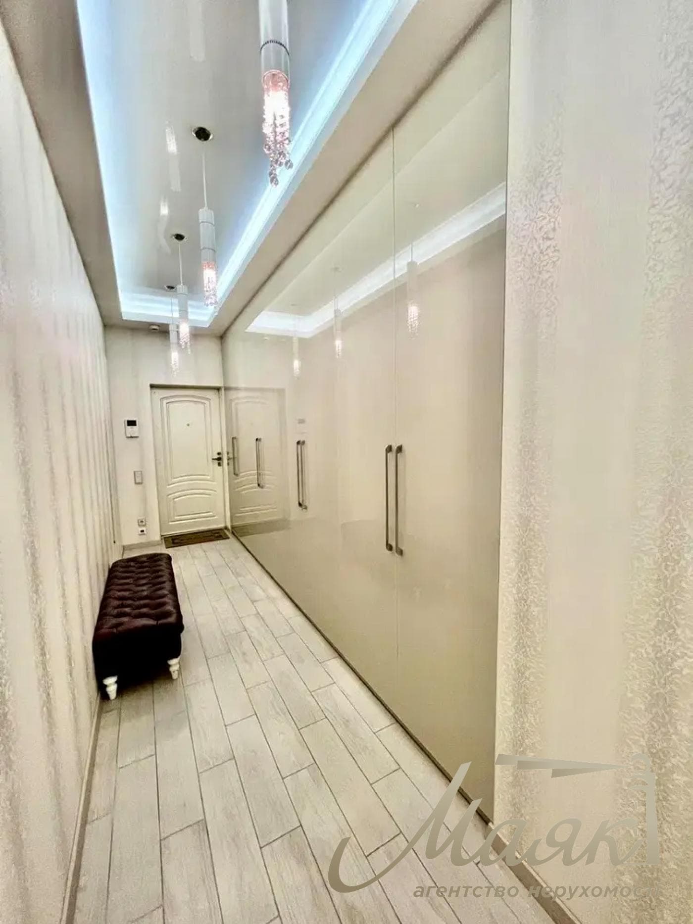 Оренда 3-кімнатної квартири у ЖК «Бульвар Фонтанів», 90 м²