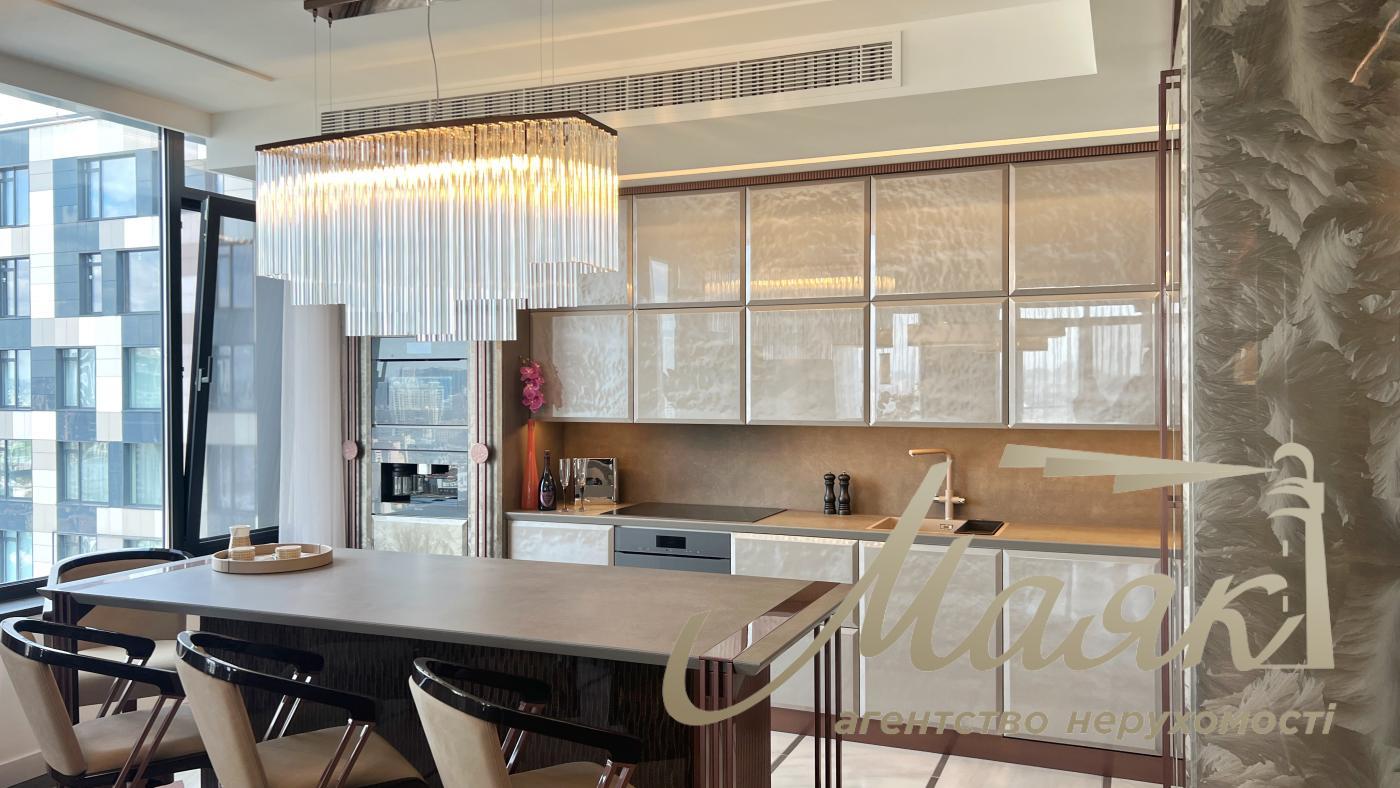 Продажа квартиры в ЖК TETRIS HALL, ул. Федорова, Печерск, Киев