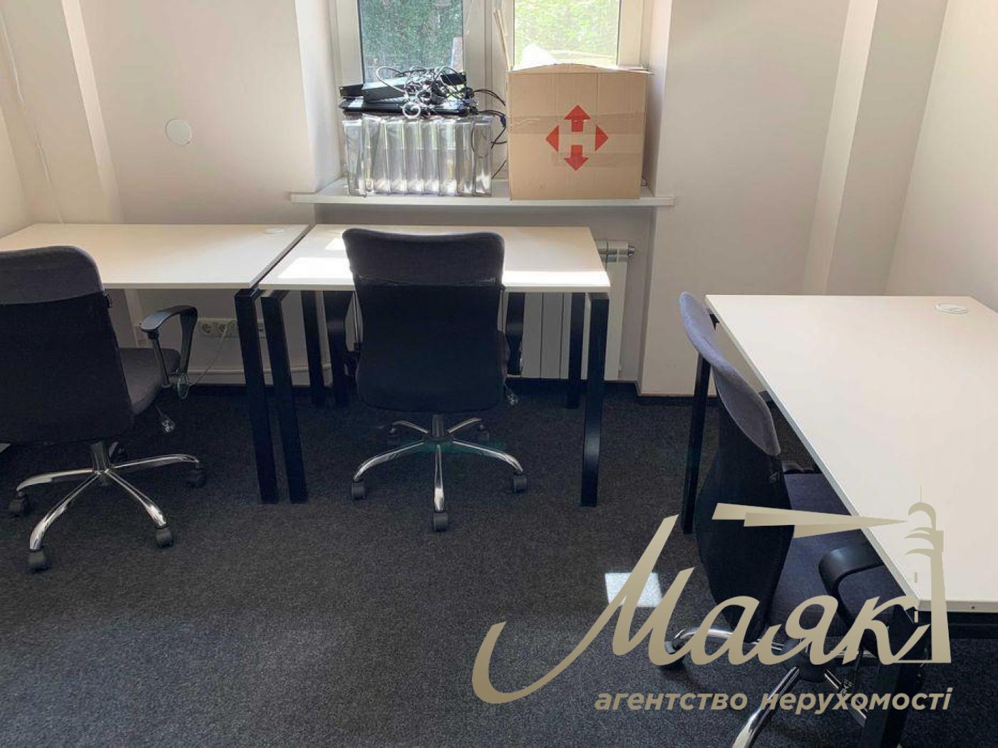 Продаж офісного приміщення 70 м.кв., Золоті Ворота, вул. Інститутська