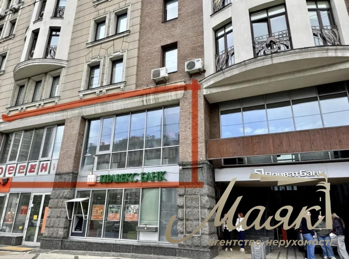 Rental of a street-facing space (235 square meters) on Taras Shevchenko/Saksaganskogo Boulevard