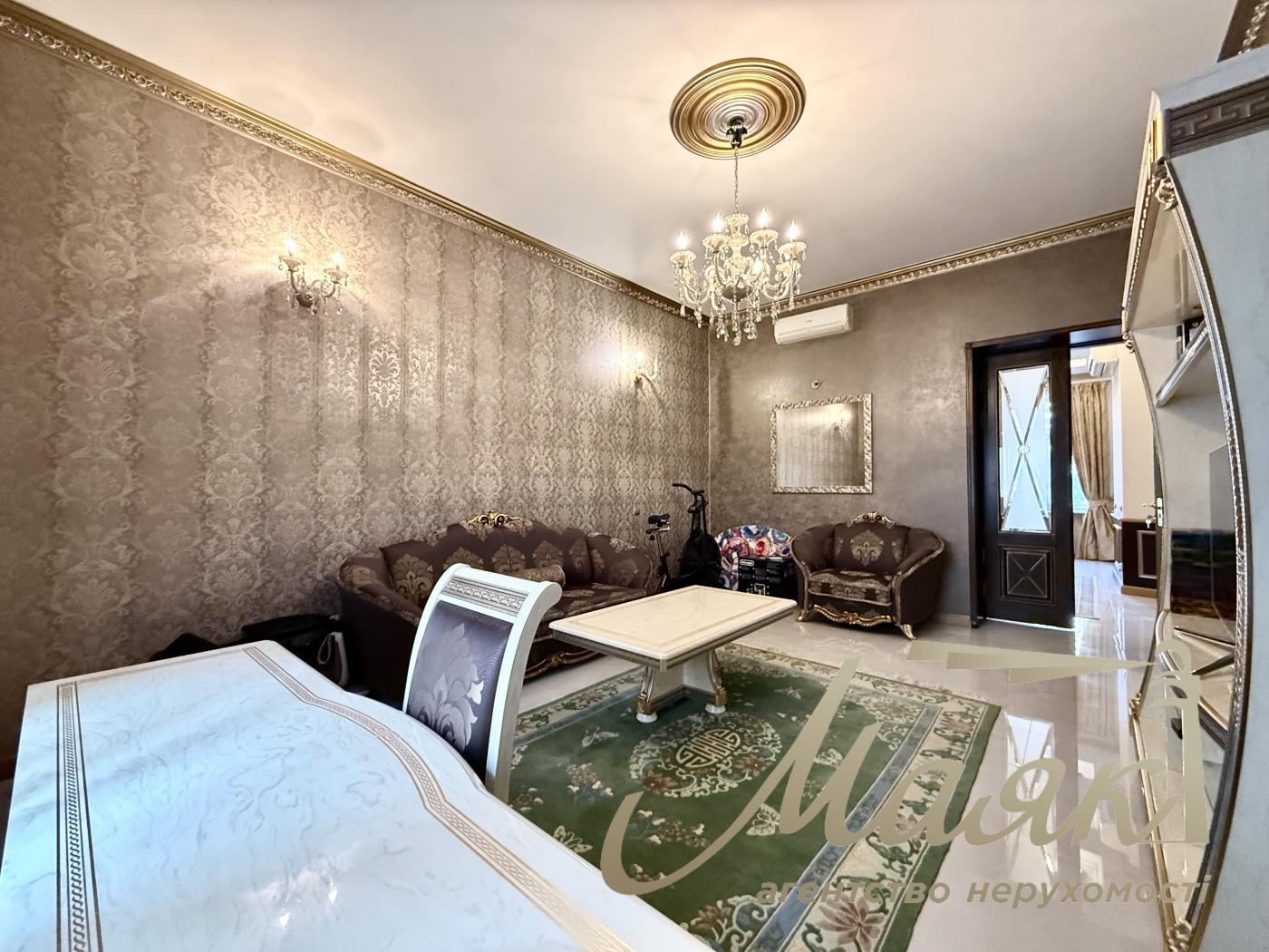 Rent apartment 91.7m2 st. Bankova 3, Lipki, Pechersky district, Government quarter, Kyiv