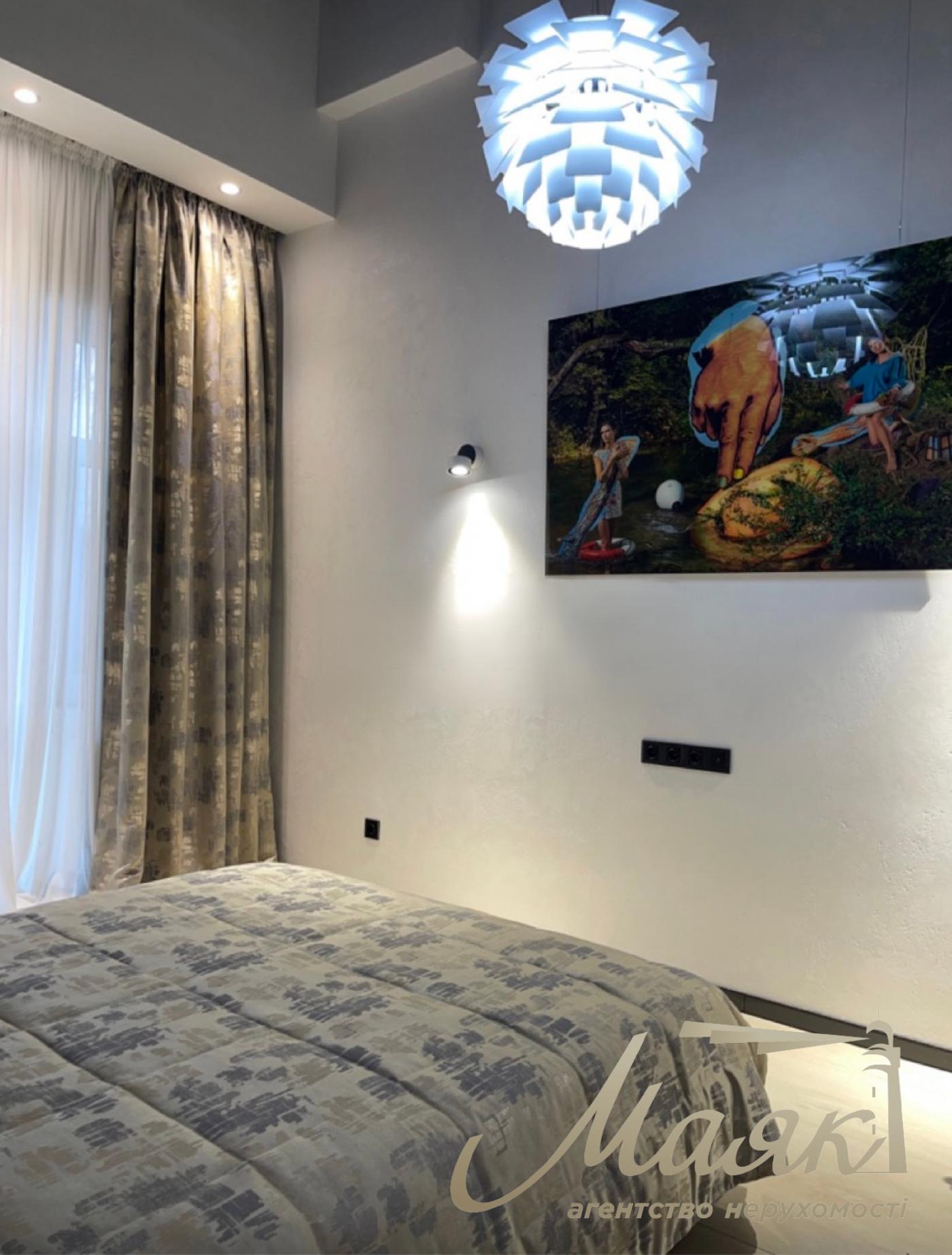 Продажа дома 400м2 в с.Плюты